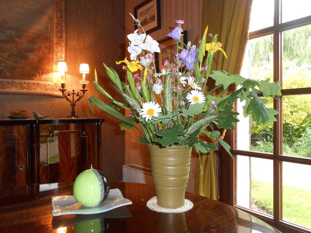 Aux Marguerites Villa Sainte-Genevieve-les-Gasny Eksteriør bilde
