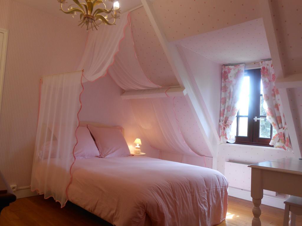 Aux Marguerites Villa Sainte-Genevieve-les-Gasny Rom bilde